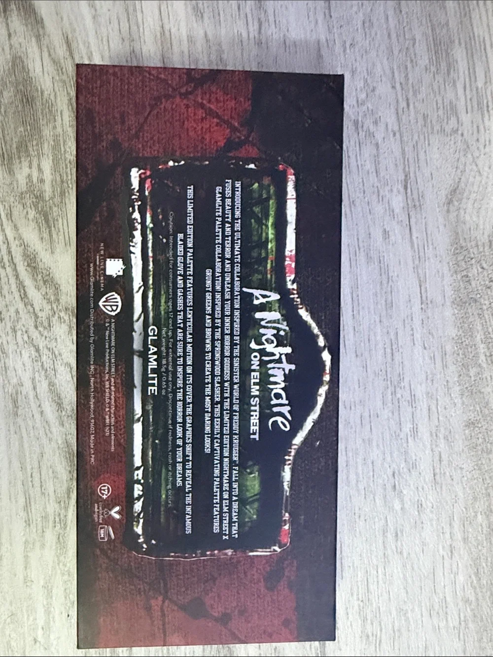 Glamlite Friday the 13th Camp Crystal Lake Eyeshadow Palette - Red